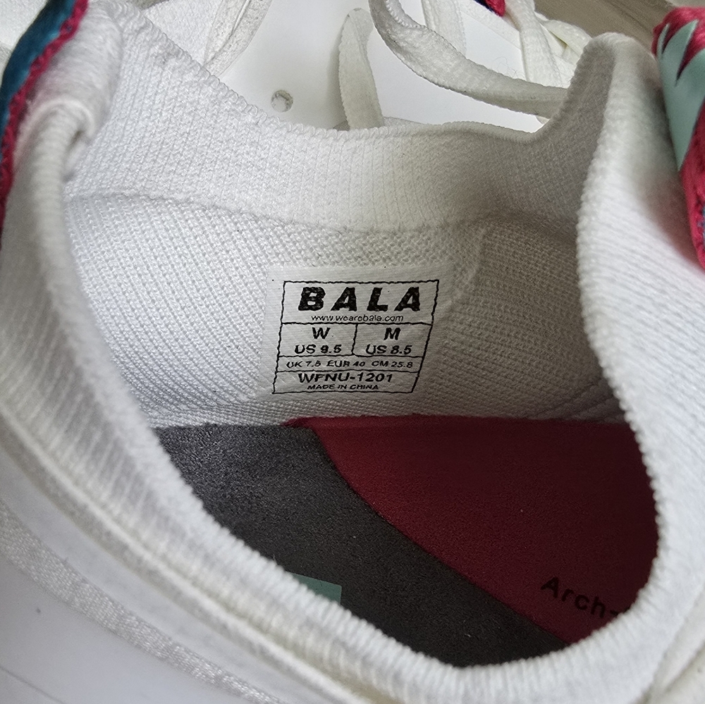 Bala Sneakers - Picture 7 of 12
